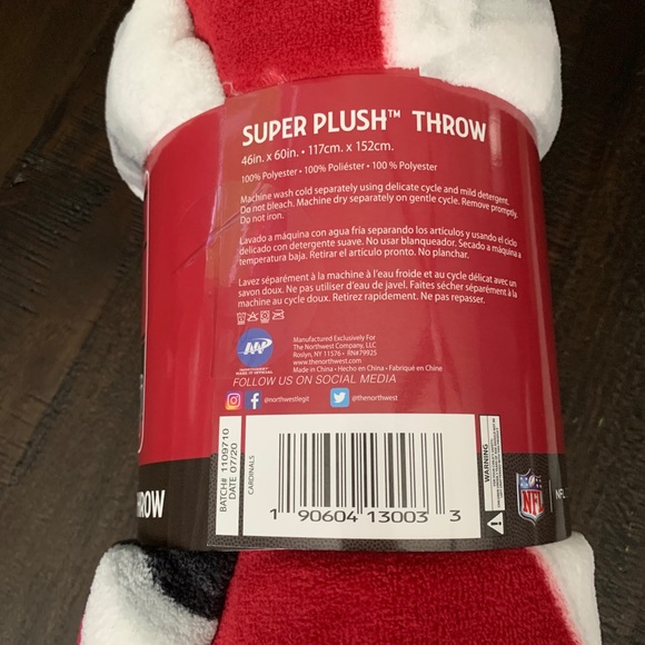 *NEW* NFL ARIZONA CARDINALS THROW BLANKET - Picture 6 of 9